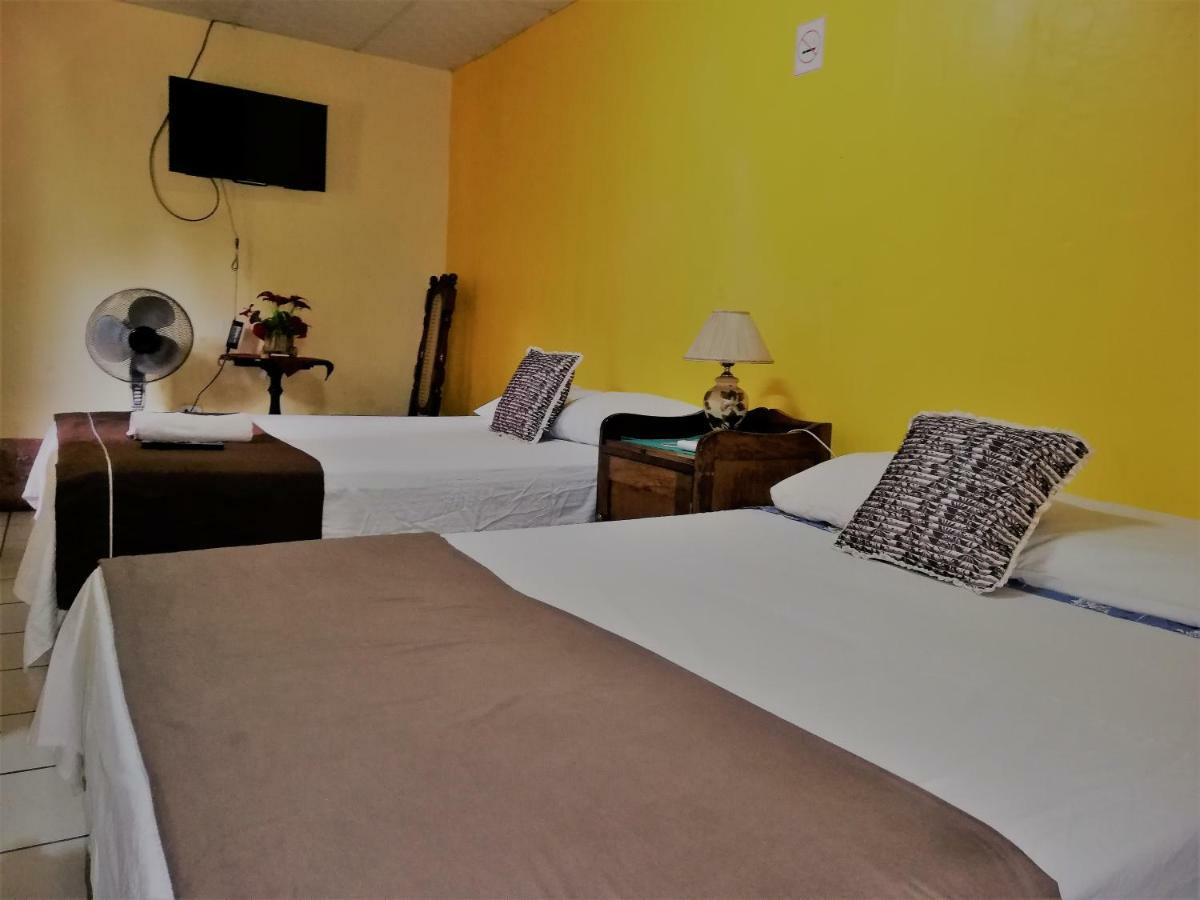 Hostal Leyendas León Dış mekan fotoğraf